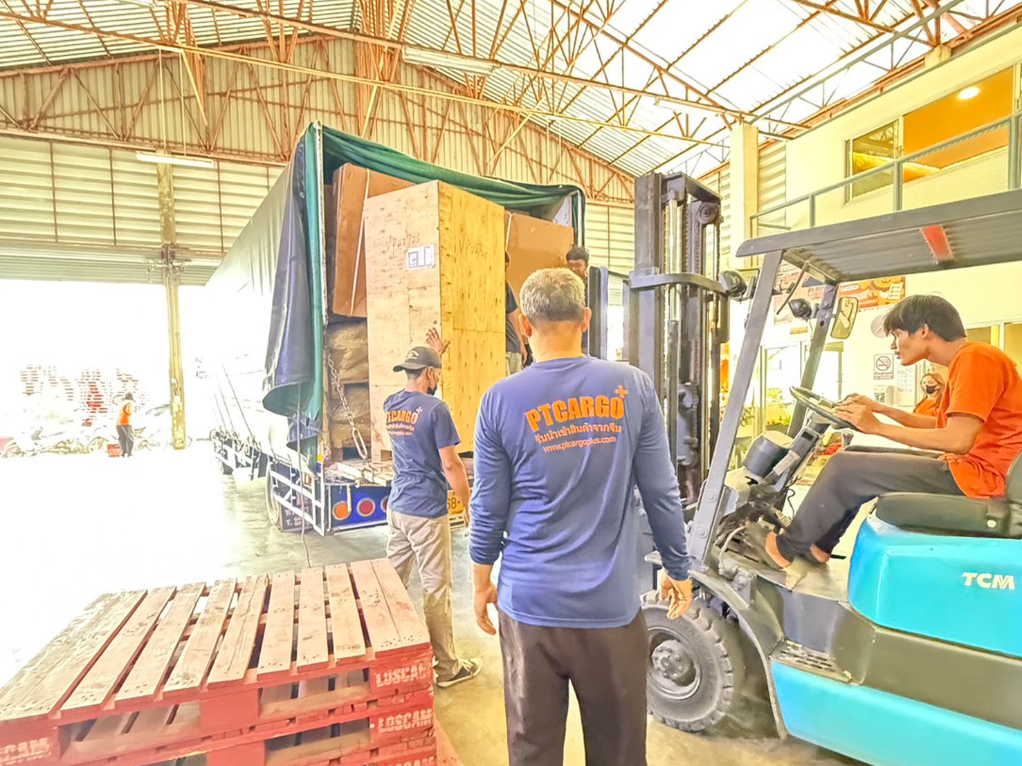 โกดังใหม่_ptcargo_ใหญ่มาก
